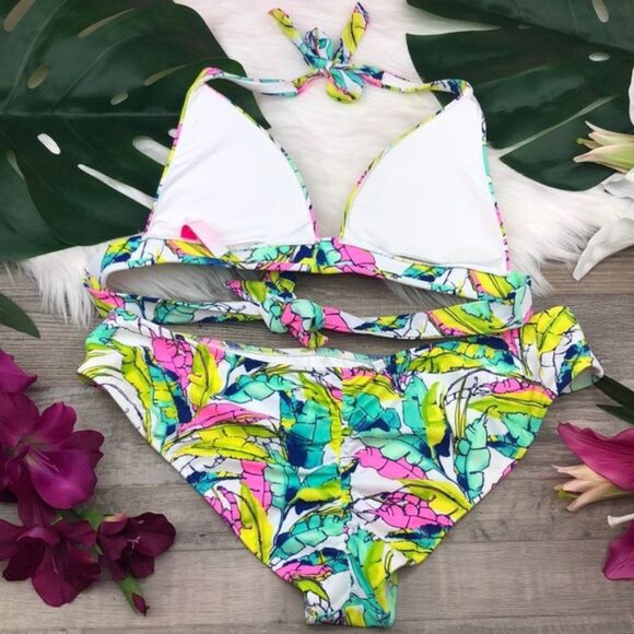 Victoria’s Secret Tropical Vibrant Palm Banana Leaf Bikini S/M NWOT - Picture 6 of 13
